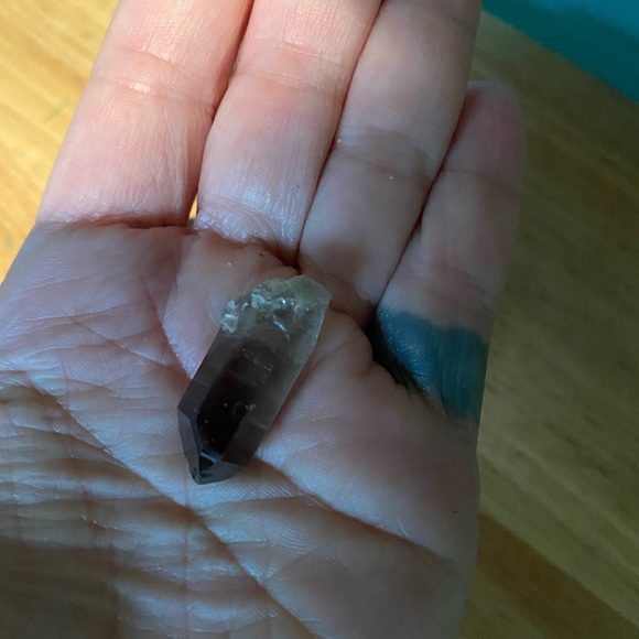 3 smoky quartz points - Picture 2 of 3